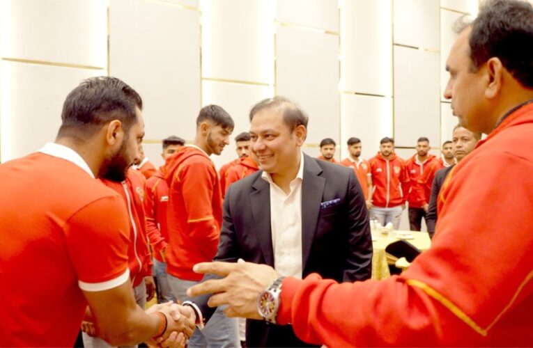 ‘Hope For A Fantastic Pro Kabaddi League Season’: Pranav Adani After Meeting Gujarat Giants Squad