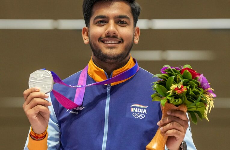 Aishwary Pratap Singh Tomar Wins Silver, Swapnil Kusale Narrowly Misses Out On 50m Rifle 3P Medal