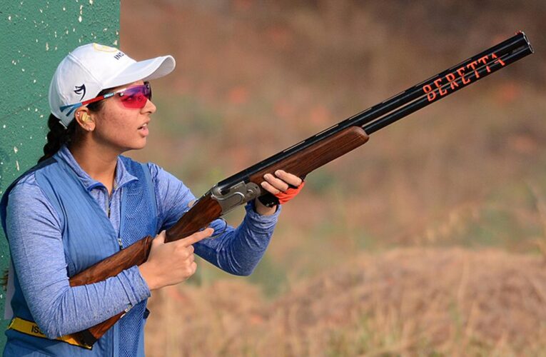 Shooting World Cup 2023: Ganemat takes joint-lead in Women’s Skeet finals