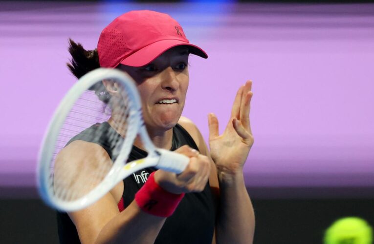 Swiatek beats Rybakina to win Qatar Open
