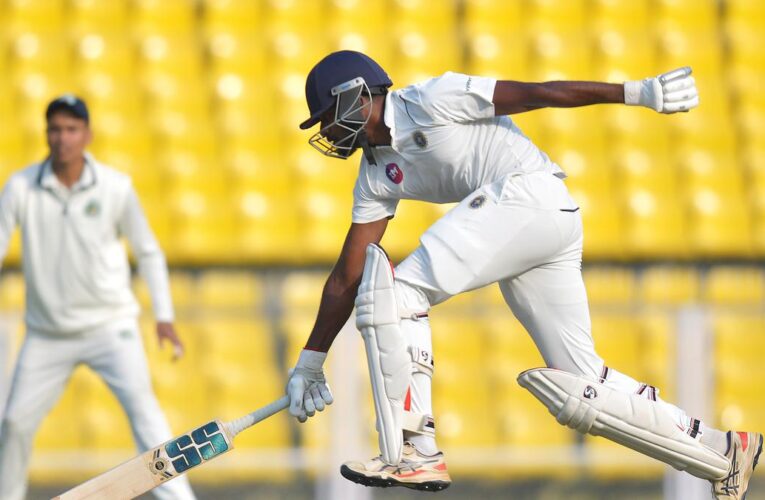 Ranji Trophy 2023-24: Batting collapses and inconsistent bowling show Kerala the exit door again