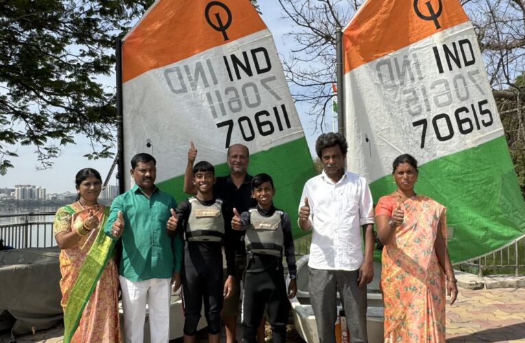 Young sailors Banny Bongur and Akshay Kumar of Udbhav School drafted into the Boys Sports Company