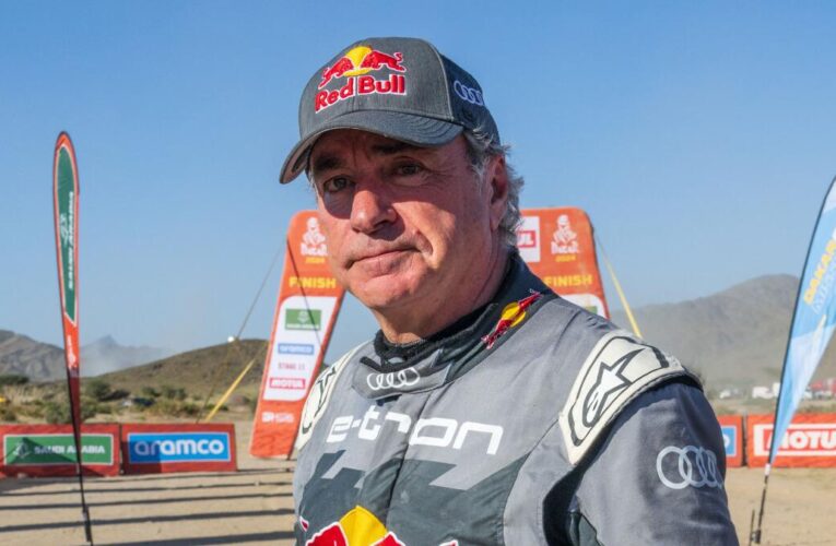 Carlos Sainz wins Dakar Rally for fourth time