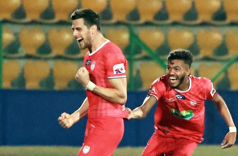 ISL 2023-24: FC Goa suffers second straight defeat after NorthEast United secures 2-0 win