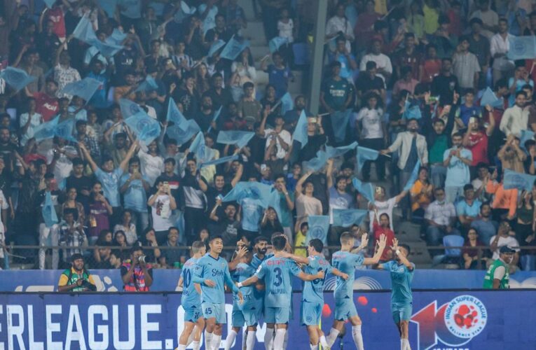 ISL 2023-24: Mumbai City beats Bengaluru FC 2-0 to continue winning form