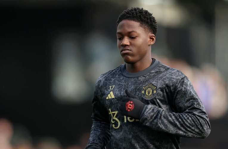 Man United teenage midfielder Kobbie Mainoo gets first call-up from England