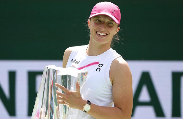 Swiatek swamps Sakkari 6-4, 6-0 to win Indian Wells title for Tour-leading 20th match win of year