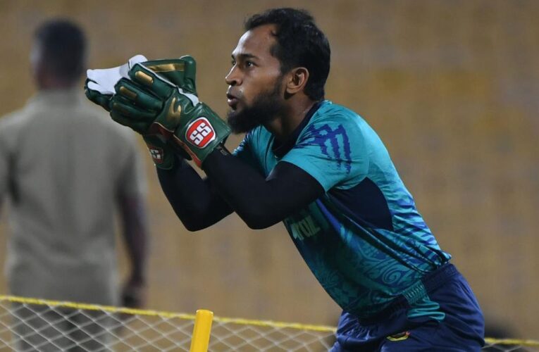 Mushfiqur Rahim out of Bangladesh-Sri Lanka Test series due to injury