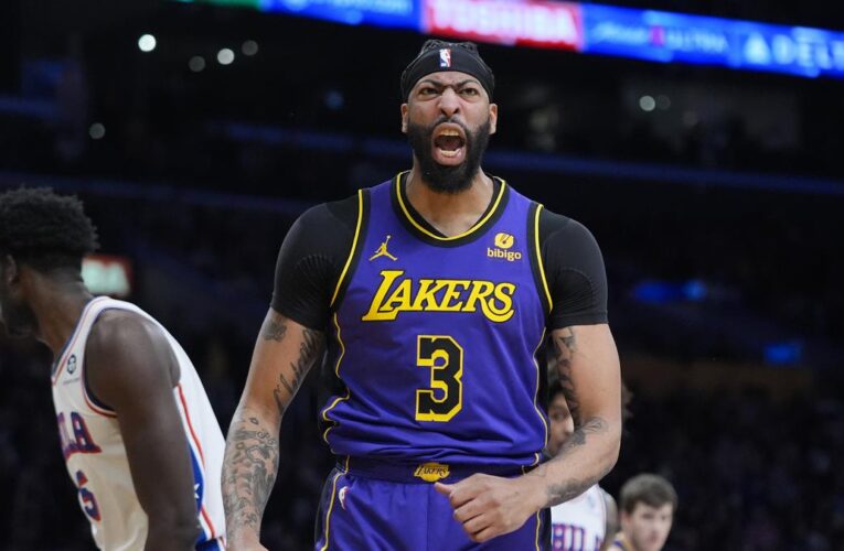 NBA roundup: Anthony Davis’ big night lifts Lakers over 76ers