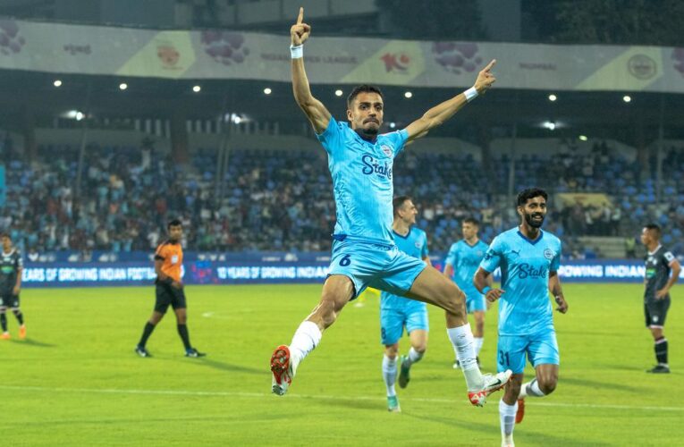 ISL 2023-24: Vikram Partap’s heroic hat-trick seals emphatic 4-1 win for Mumbai City FC against NEUFC