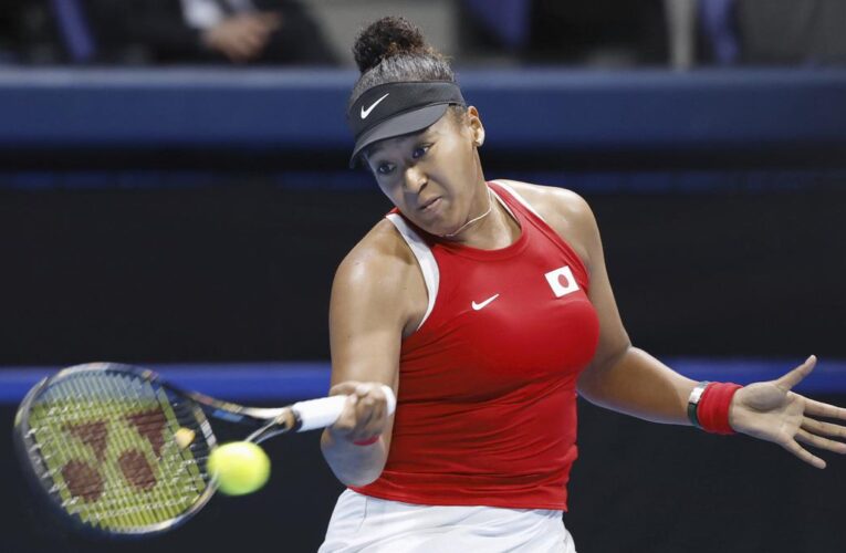 Osaka beaten in first round in Rouen on clay return