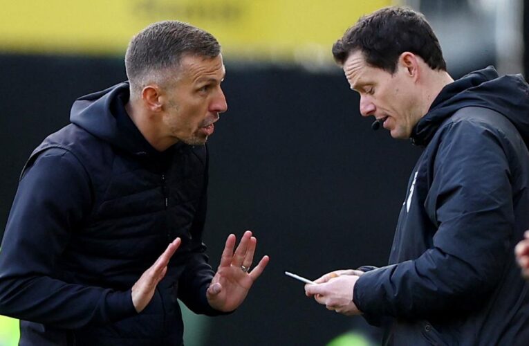 Premier League 2023-24: Wolves boss O’Neil slams ‘scandalous’ VAR decision