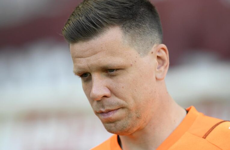 Masks are for Zorro, says Juventus keeper Szczesny