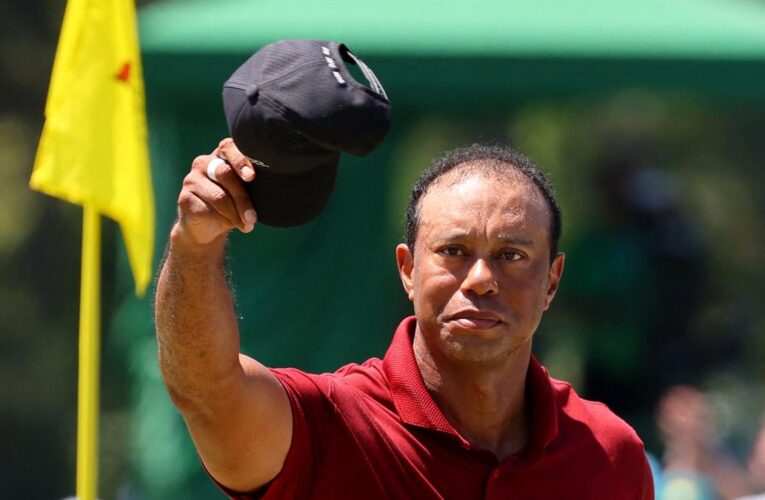 Woods unable to conjure Masters magic in forgettable final round