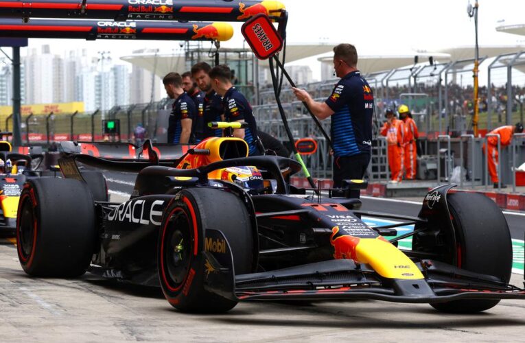 Chinese Grand Prix practice session briefly halted by track-side fire