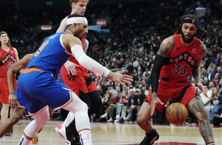NBA roundup: Raptors end 15-game skid, add to Bucks’ woes