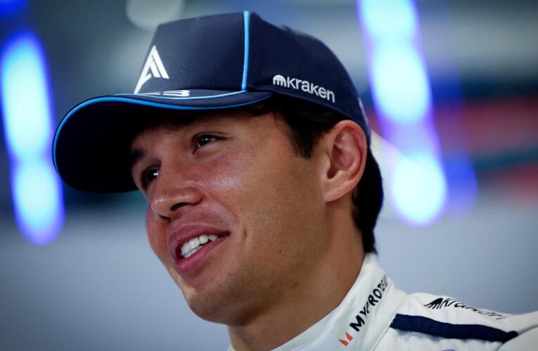 F1: Alex Albon signs new long-term deal with Williams