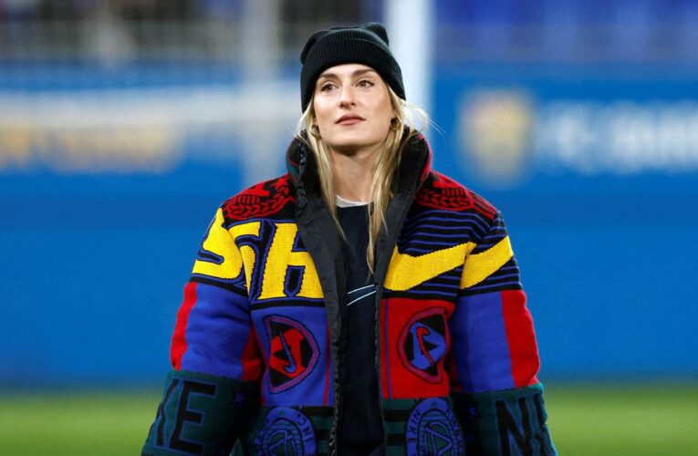 Putellas extends Barca contract until 2026