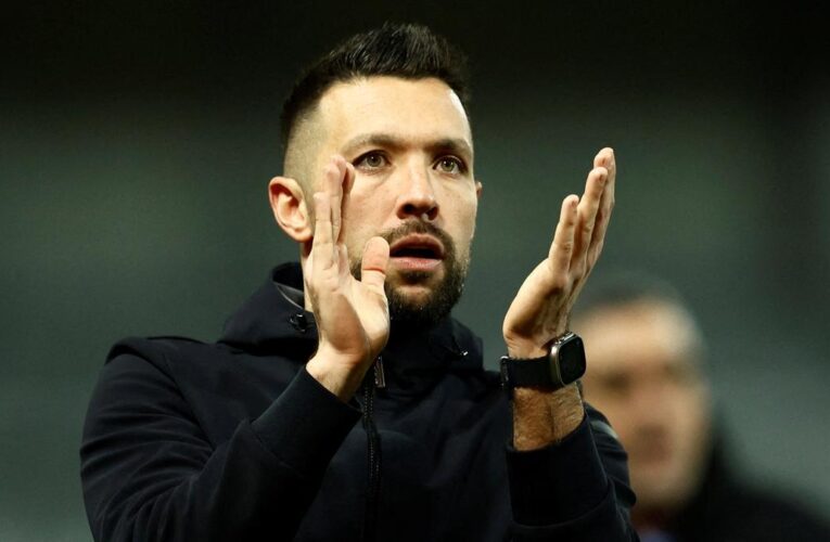Struggling Ajax hires Nice coach Francesco Farioli on 3-year contract