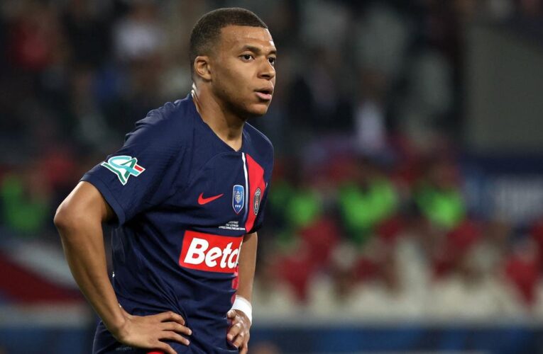 PSG withhold wages due to Kylian Mbappe amid financial dispute