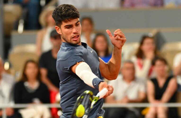 French Open 2024: Alcaraz mauls Wolf to reach second round