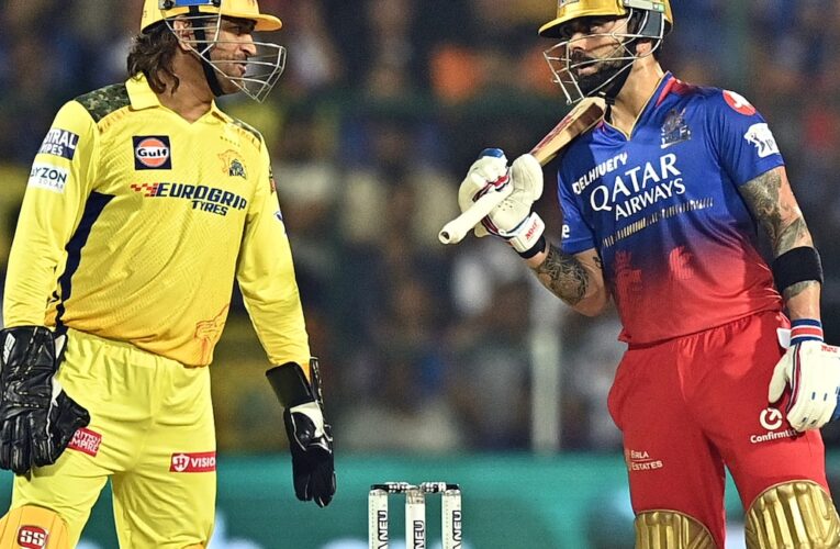 Not Just Virat Kohli: Another RCB Legend Met MS Dhoni After Handshake Fiasco