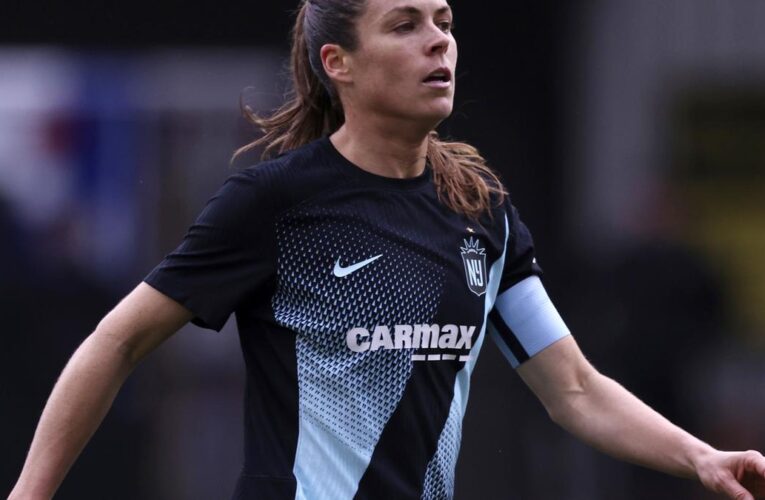 US defender O’Hara announces retirement