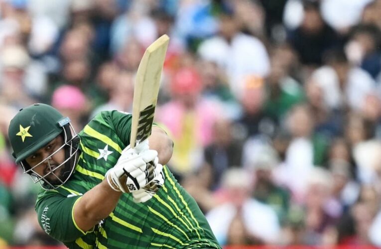 “Even You Came Here By Sifaarish”: Pakistan Star Slams Journalist For Questioning Azam Khan’s Selection
