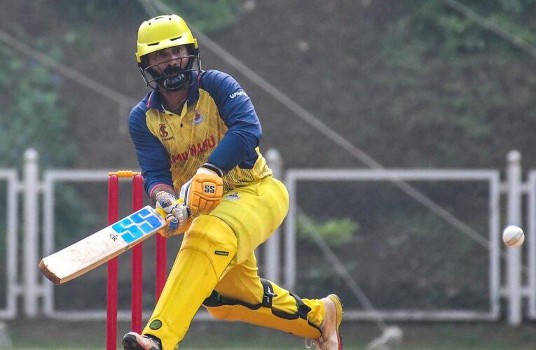 Dinesh Karthik thanks TNCA for support after announcing retirement