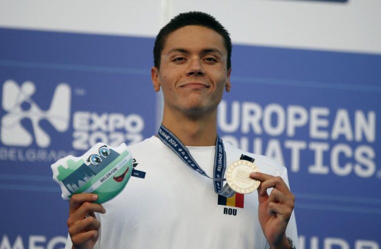 Pacy Popovici puts 100 metres freestyle rivals on notice