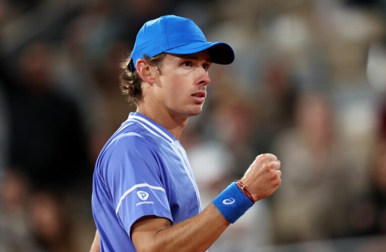 De Minaur sets up Libema Open final with Korda