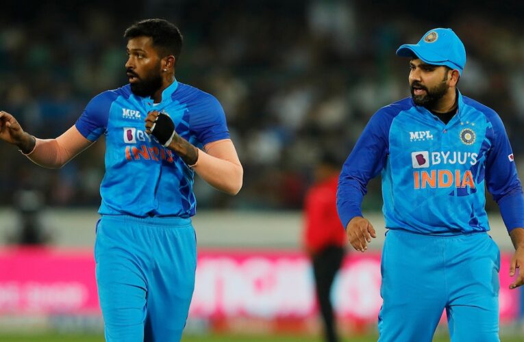 “You Know Who The Leader Is”: Rahul Dravid Issued Stern Warning On Hardik Pandya-Rohit Sharma Saga