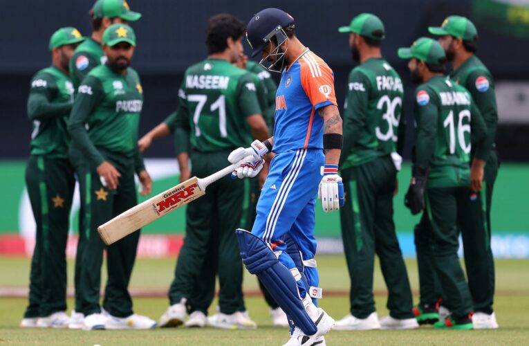 India vs Pakistan: “Arrogant, Reckless” – Sunil Gavaskar Rips Into Rohit Sharma And Co After Batting Collapse