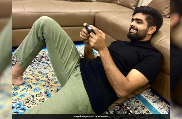 “Movieyan Chal Rahi Hain”: Ex Pakistan Star Slams Babar Azam And Co In Epic Rant