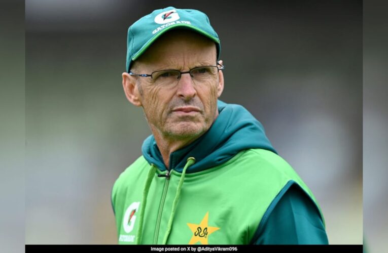 On Gary Kirsten’s “No Unity” Quote, Pak Batter Reveals Chat With Star Who Was In Dressing Room