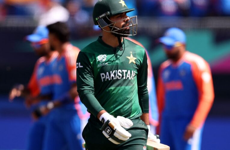 “Make These Players Sit At Home”: Wasim Akram Rips Apart Pakistan Cricket Team After T20 WC Loss vs India
