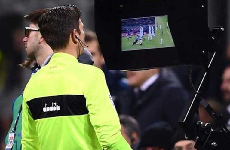 Premier League Clubs Vote To Retain VAR