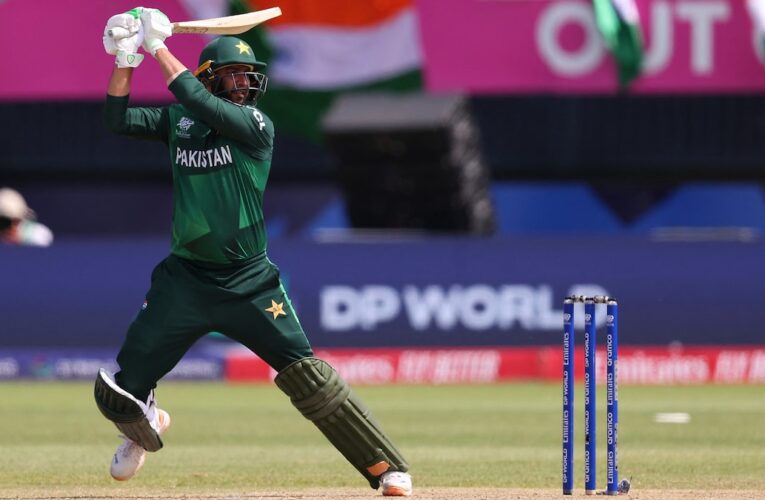 Imad Wasim Accused Of Deliberately “Wasting Balls” To Make Run-chase Tough In Defeat vs India