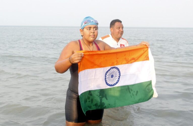 At 16, Jiya becomes world’s youngest and fastest para swimmer to cross English Channel