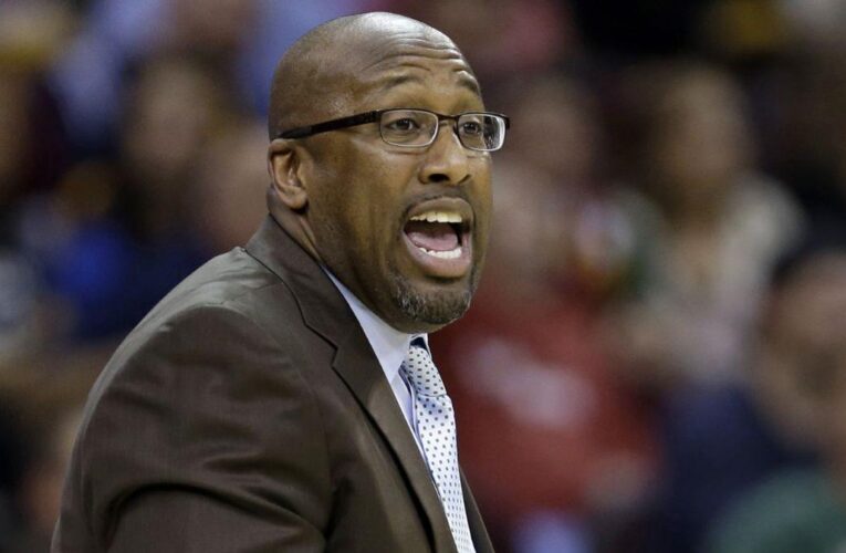 NBA: Sacramento Kings head coach Mike Brown signs three-year extension