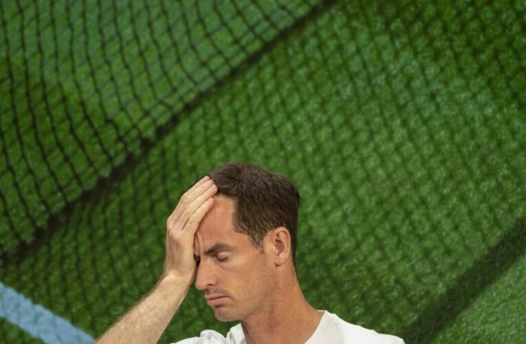 ‘I wish I could play forever’ says tearful Murray at Wimbledon farewell