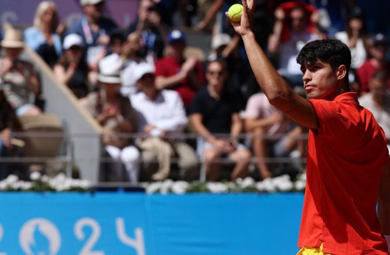 Novak Djokovic vs Carlos Alcaraz Live Score Final, Paris 2024 Olympics: Djokovic wins first set 7-6(3) – Gold medal match updates