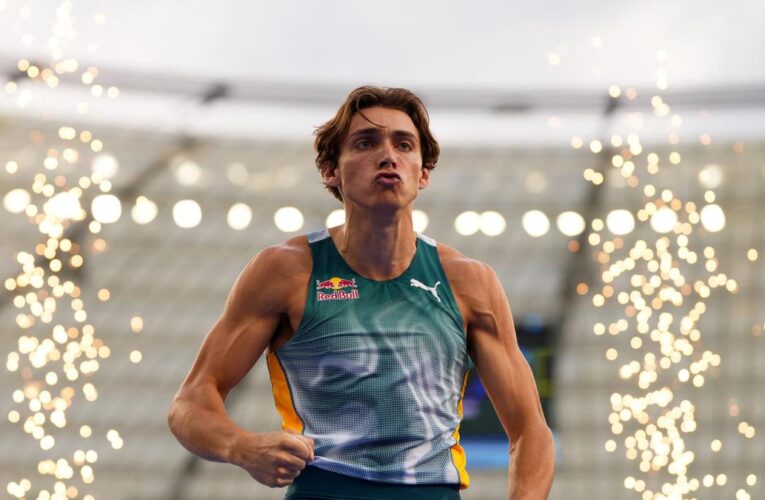 How many times has Mondo Duplantis broken the pole vault world record?