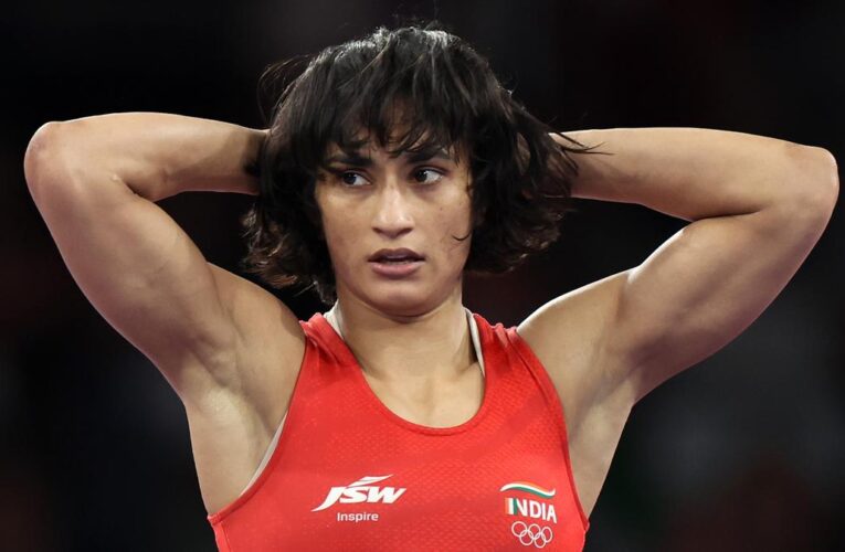 Paris 2024: Former wrestling world champion believes Vinesh Phogat should win silver medal, proposes rule changes to UWW