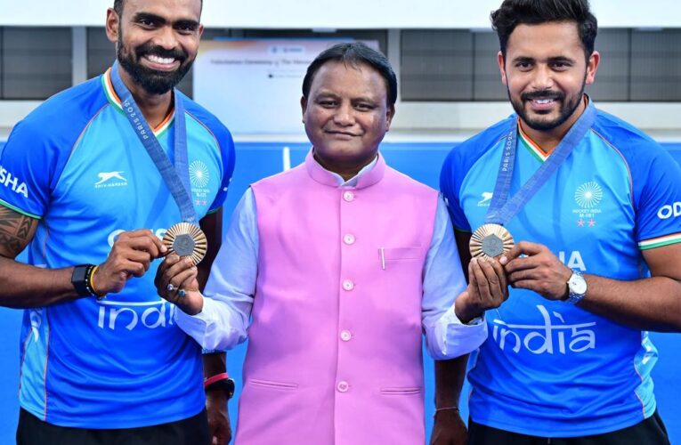 Odisha government felicitates Olympic bronze-winning Indian men’s hockey team