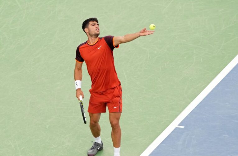 Carlos Alcaraz apologises on social media for destroying racket in Cincinnati Open match against Monfils