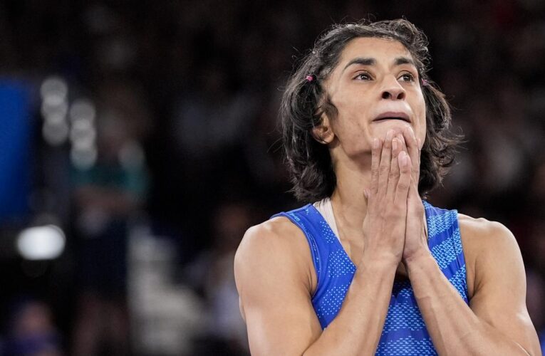 Vinesh Phogat retires after Paris Olympics 2024 ordeal: LIVE reactions from Bajrang Punia, Sakshi Malik, Shashi Tharoor and others