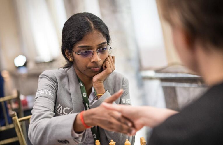 Women’s World Blitz Championship 2024: Vaishali remains unbeaten, qualifies for knockouts with 9.5/11
