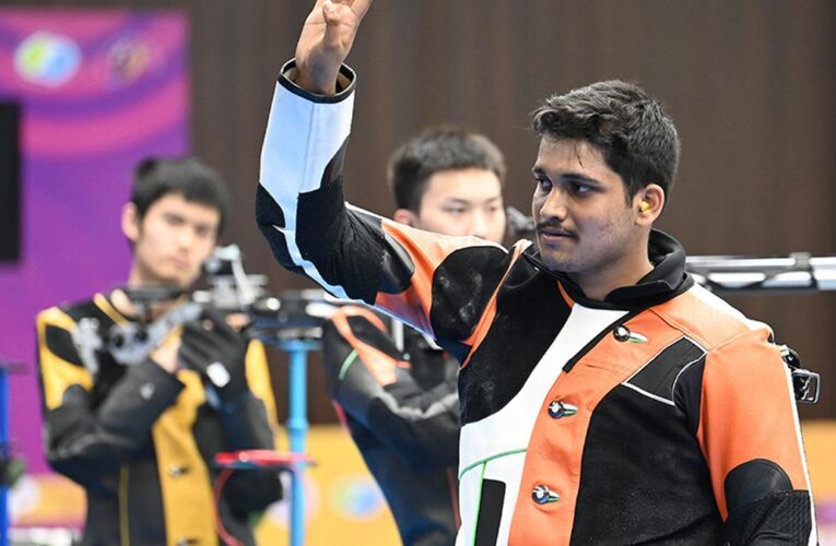 Olympics-bound shooters subconsciously put pressure on themselves: Rudrankksh Patil
