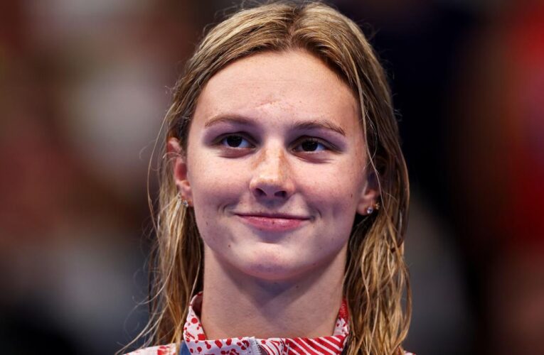 Teenager McIntosh breaks 200m medley world record at Canada trials